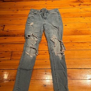 American Eagle Outfitters Light Blue Distressed Skinny Jeans